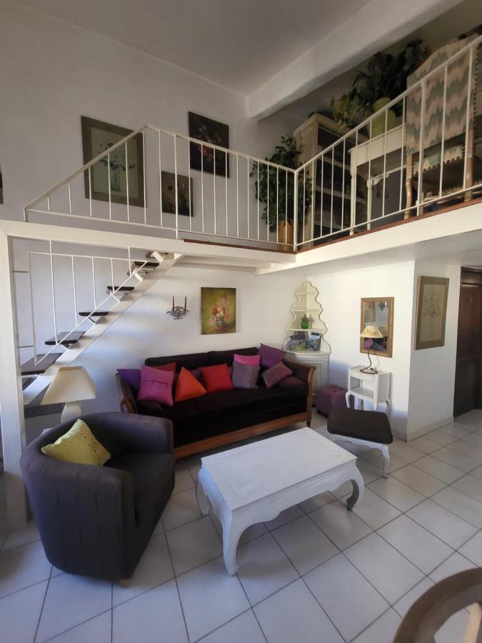 Appartement Au Coeur De La Sorgue LʼIsle-sur-la-Sorgue Zewnętrze zdjęcie